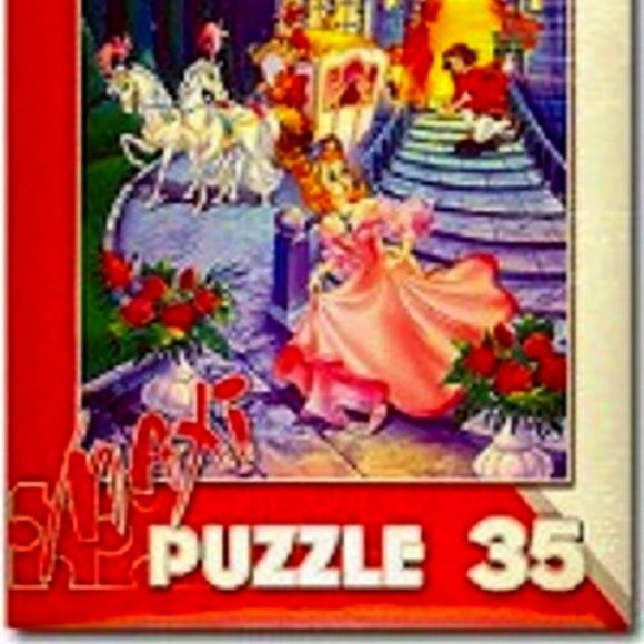 NWT Cinderella in the Palace Fairy Tale 35 Piece Super Maxi Puzzle Imported - Picture 2 of 2